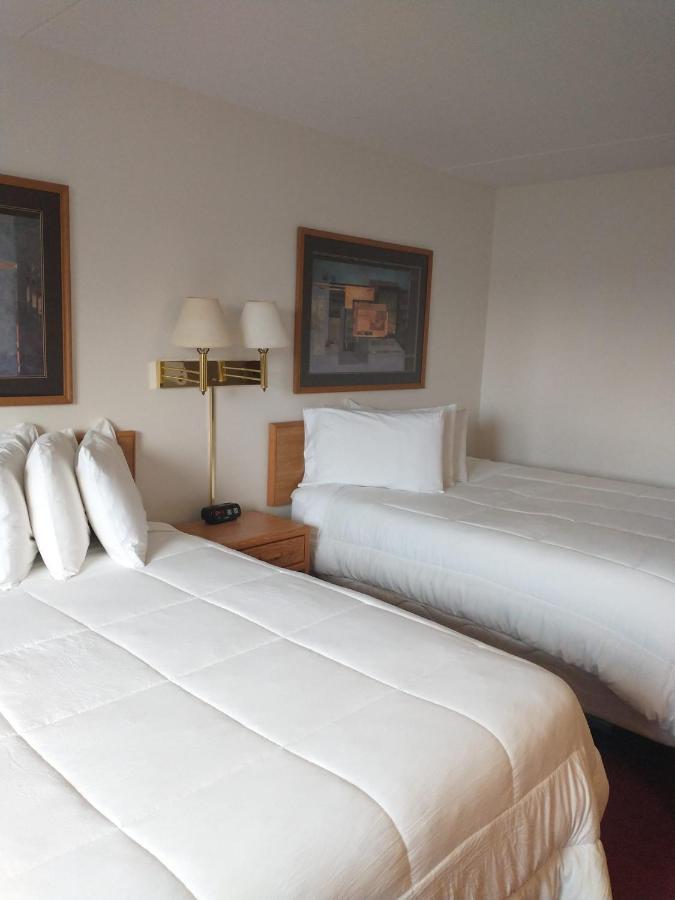 Sauk River Inn & Suites, A Travelodge By Wyndham Sauk Centre Екстер'єр фото