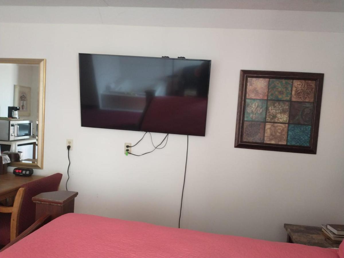 Sauk River Inn & Suites, A Travelodge By Wyndham Sauk Centre Екстер'єр фото